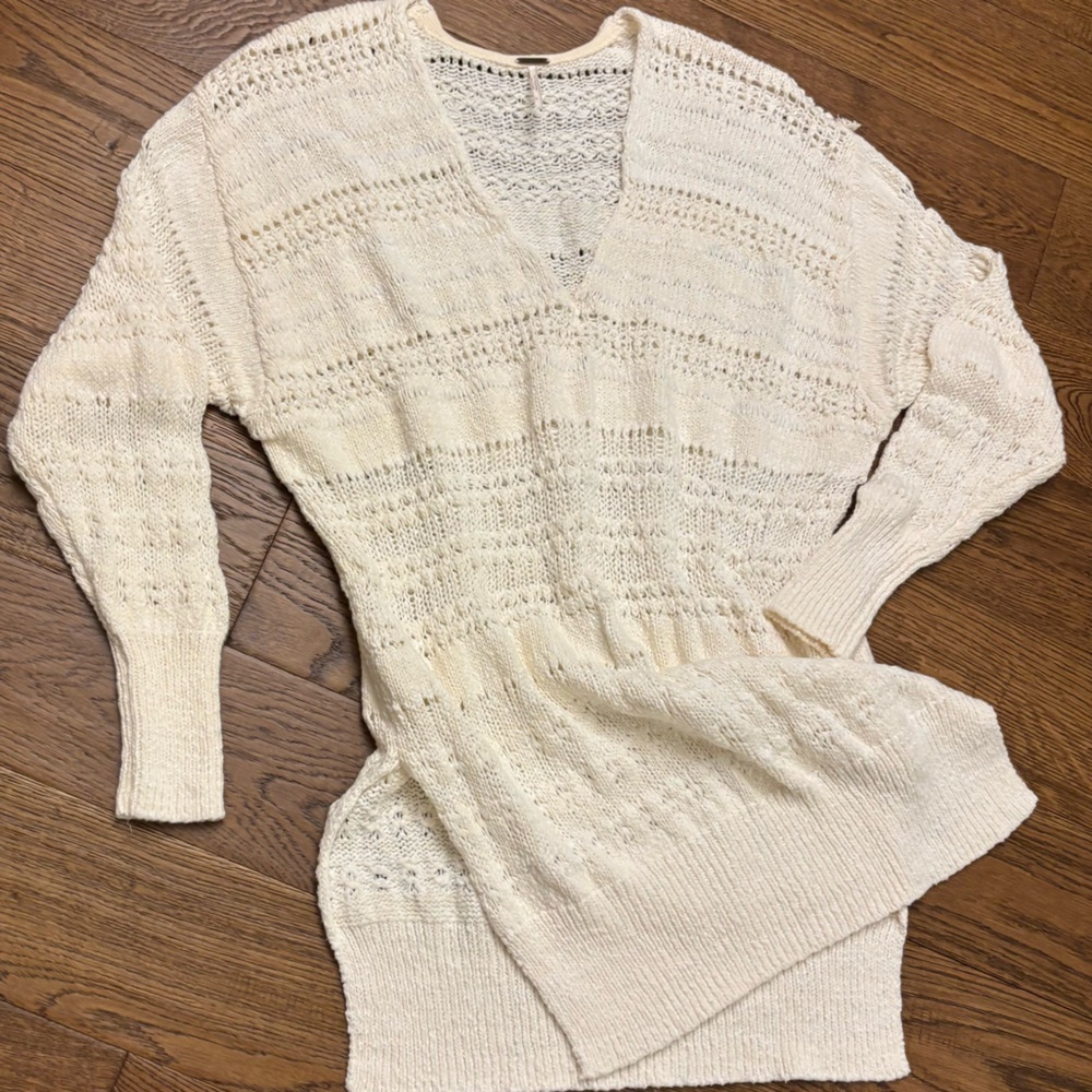 Free People Cream V-Neck Sweater - Picture 7 of 9